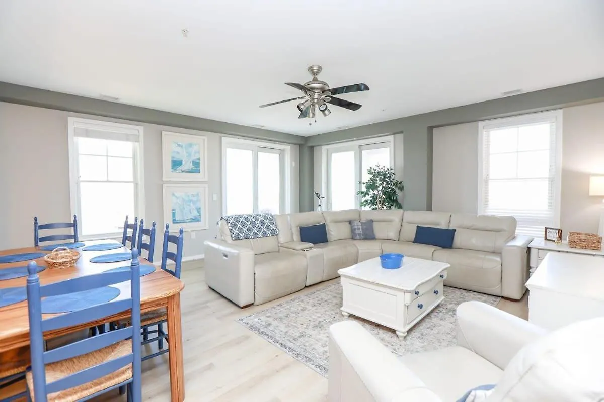 Sojourn Sunrise To Sunset 4Br Sleeps 12 Villa Virginia Beach